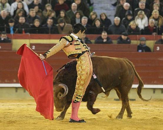 Miguel Abgel perera cambiado por la espalda